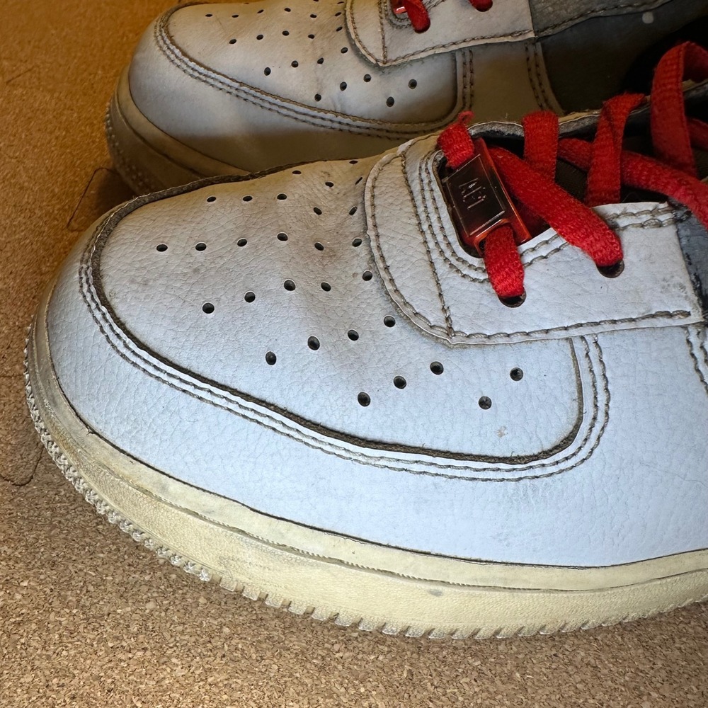 Nike Air Force 1 Low Mens 8.5 White Black Grey Red CZ0337-101 AF1 Sneakers - Picture 9 of 9